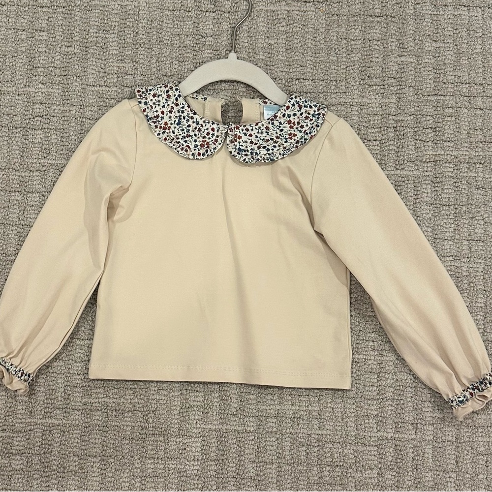 EUC - Edgehill Collection floral ruffle shirt